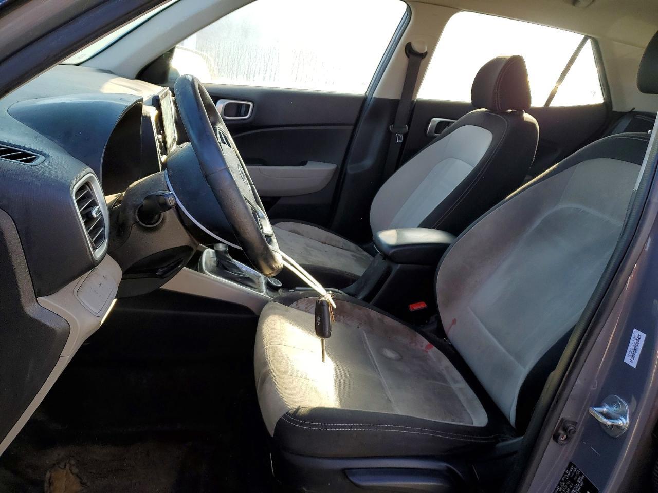 2021 Hyundai Venue Sel - Image 7