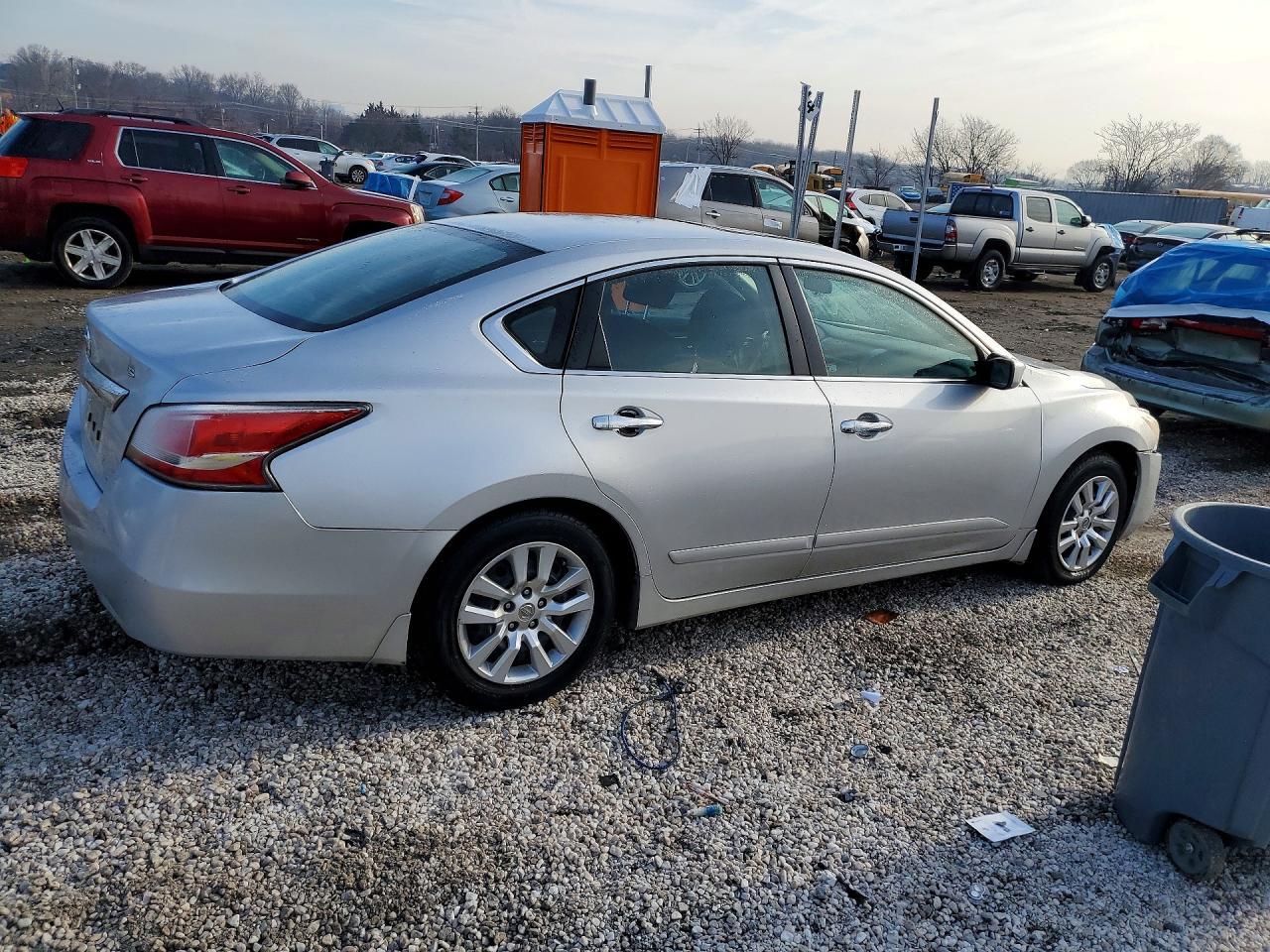 2015 Nissan Altima 2.5 - Image 3