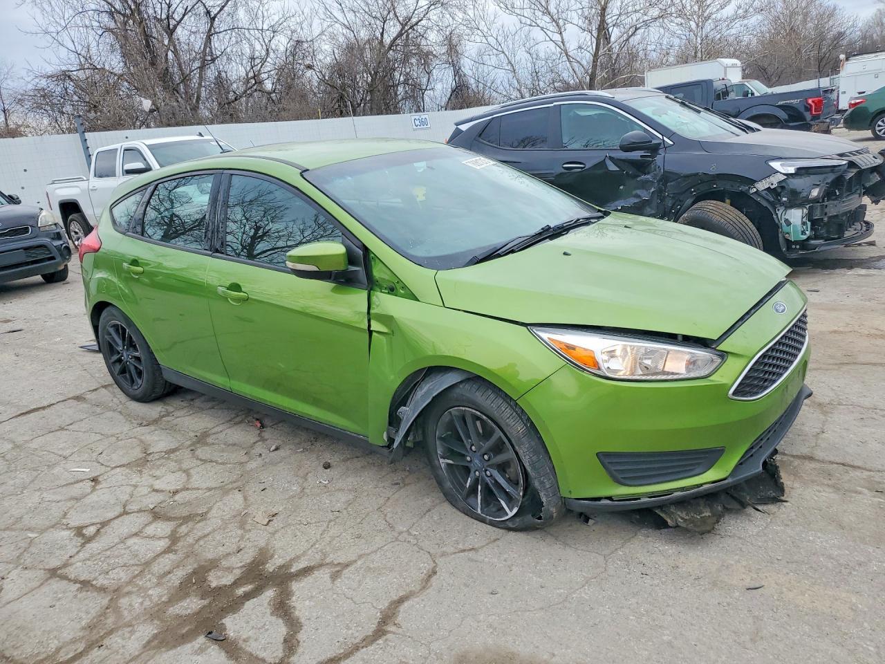 2018 Ford Focus Se - Фото 4