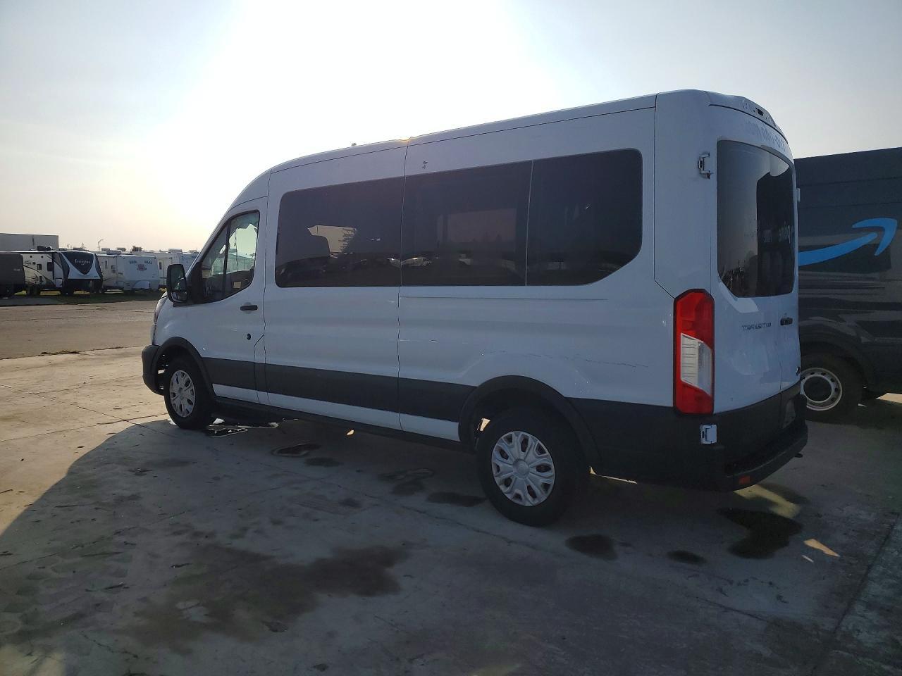 2023 Ford Transit T-150 - Фото 2
