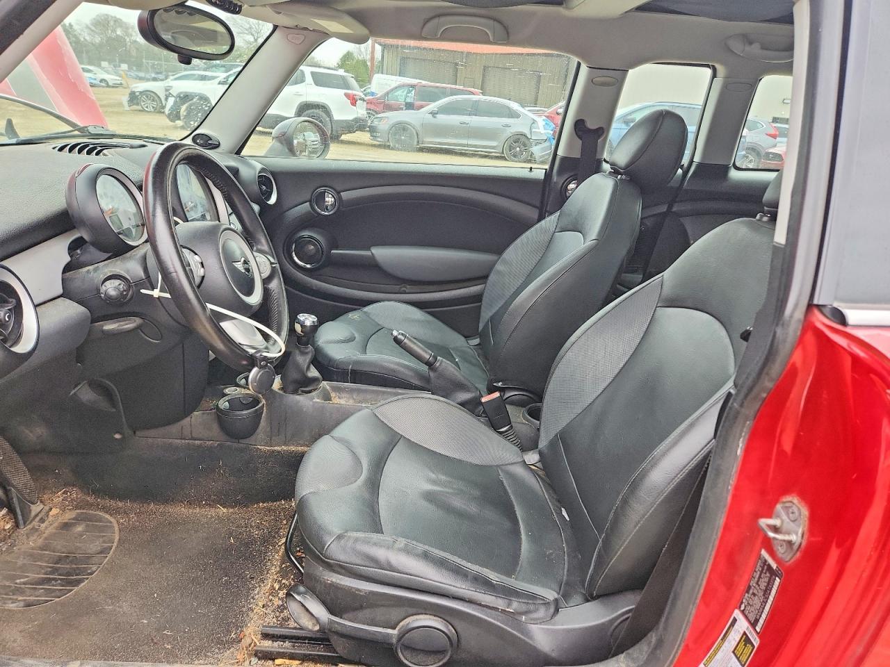 2010 Mini Cooper Clubman - Фото 7