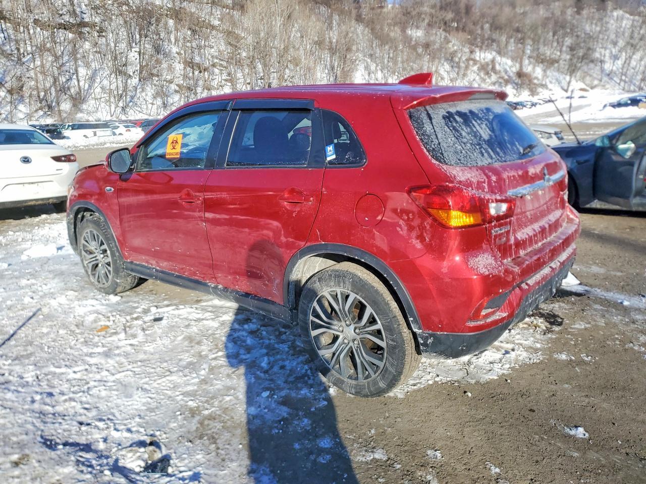 2019 Mitsubishi Outlander Sport Es - Image 2
