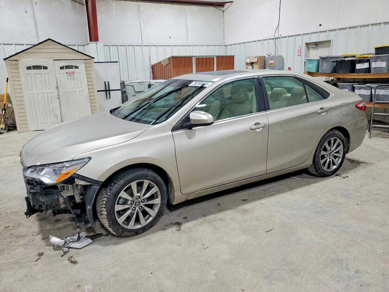 2016 Toyota Camry Xse