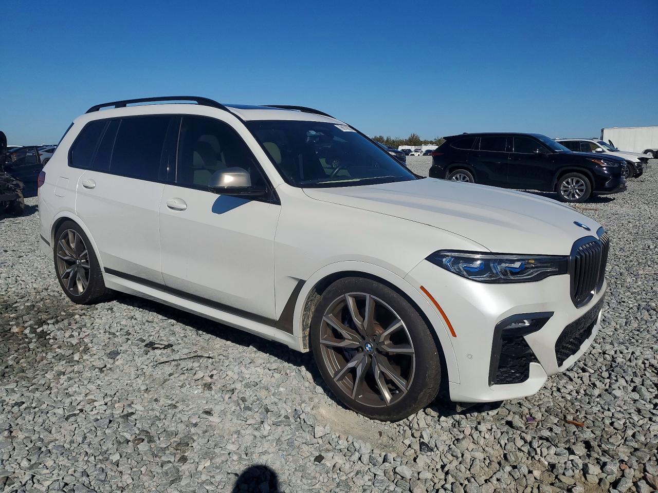 2022 BMW X7 M50I - Image 4