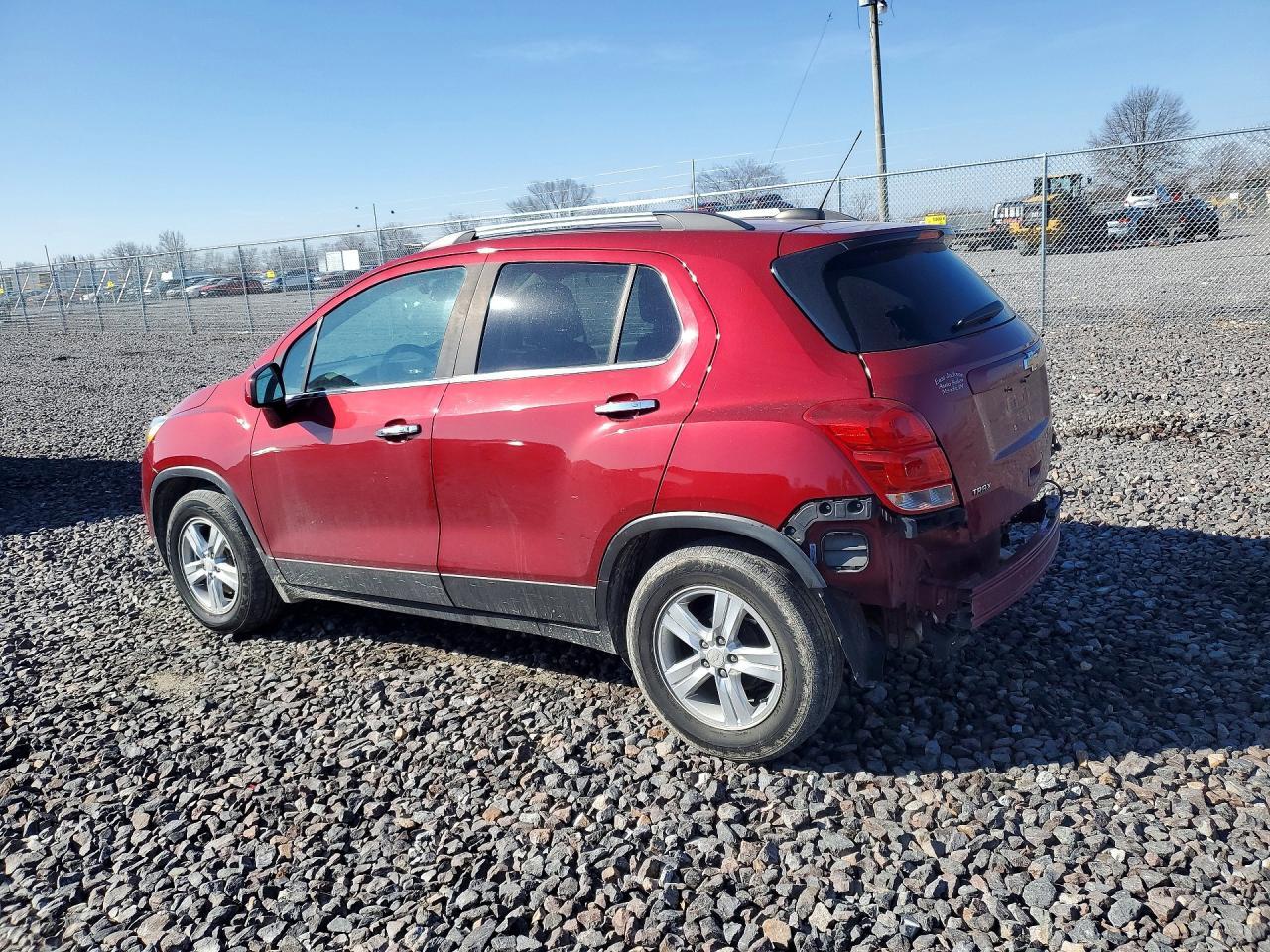 2018 Chevrolet Trax 1Lt - Фото 2