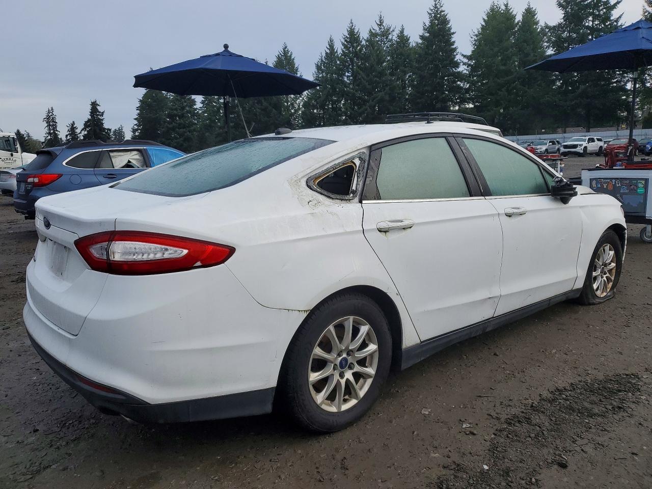 2015 Ford Fusion S - Фото 3