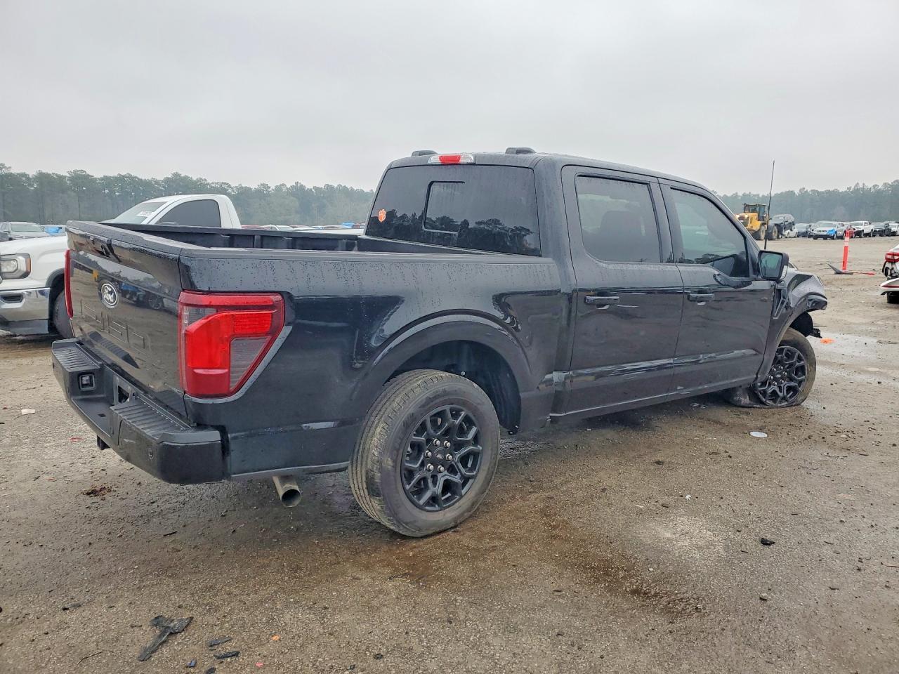 2024 Ford F150 Xlt - Image 3