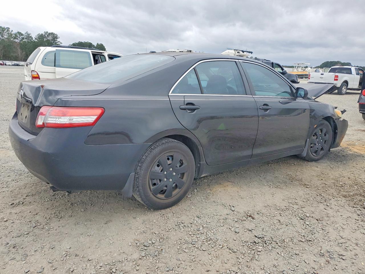 2011 Toyota Camry Base - Image 3