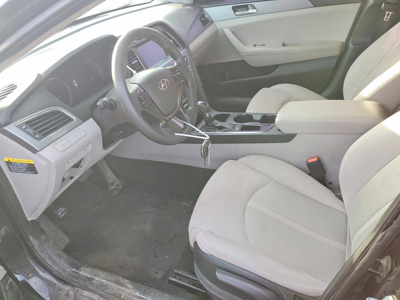 2017 Hyundai Sonata Se - Image 7