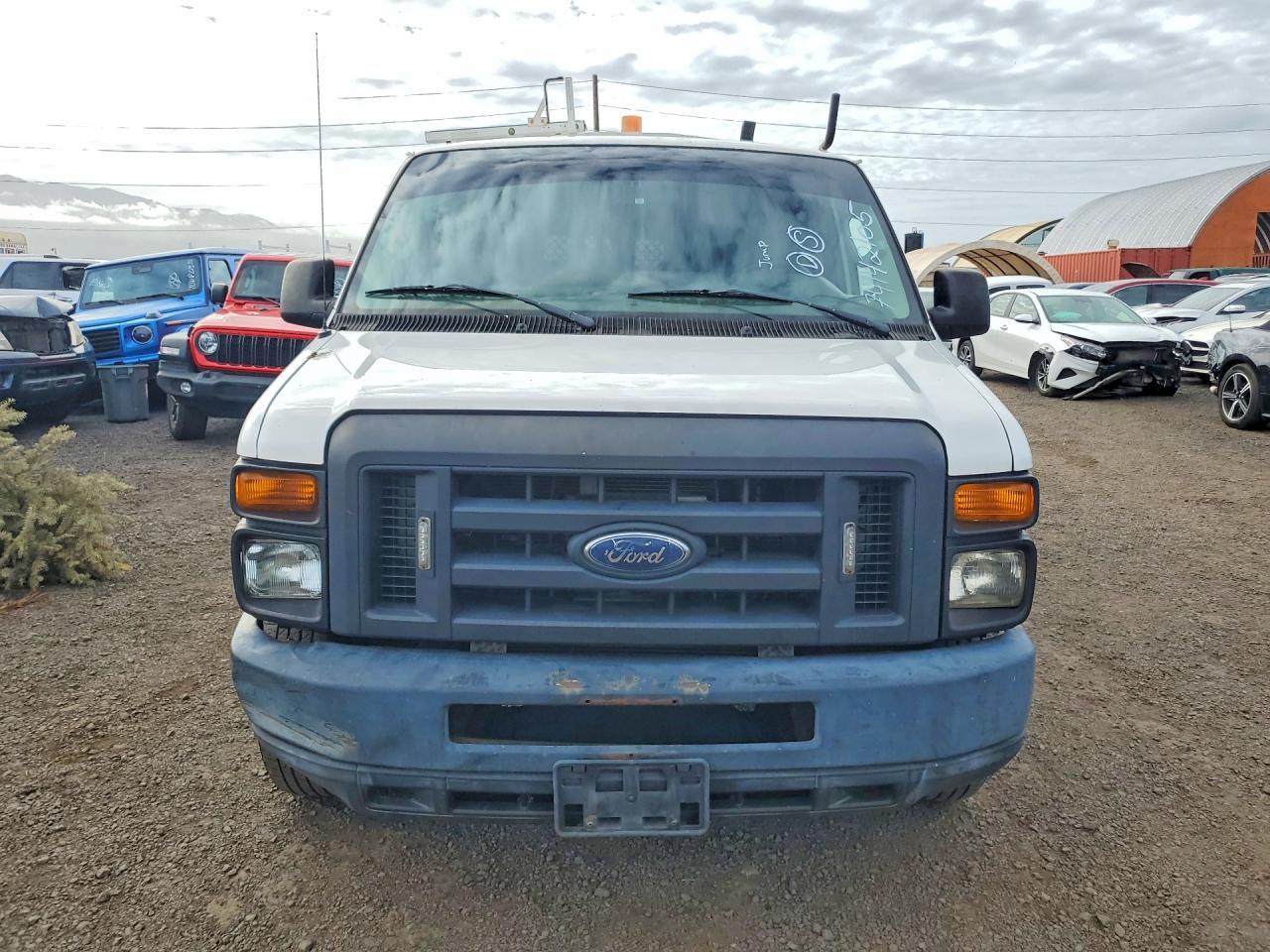 2013 Ford Econoline E150 Van - Фото 5