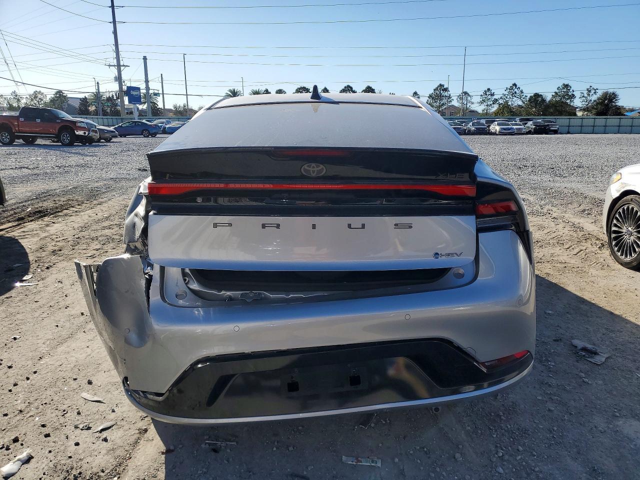 2026 Toyota Prius Xle - Image 6