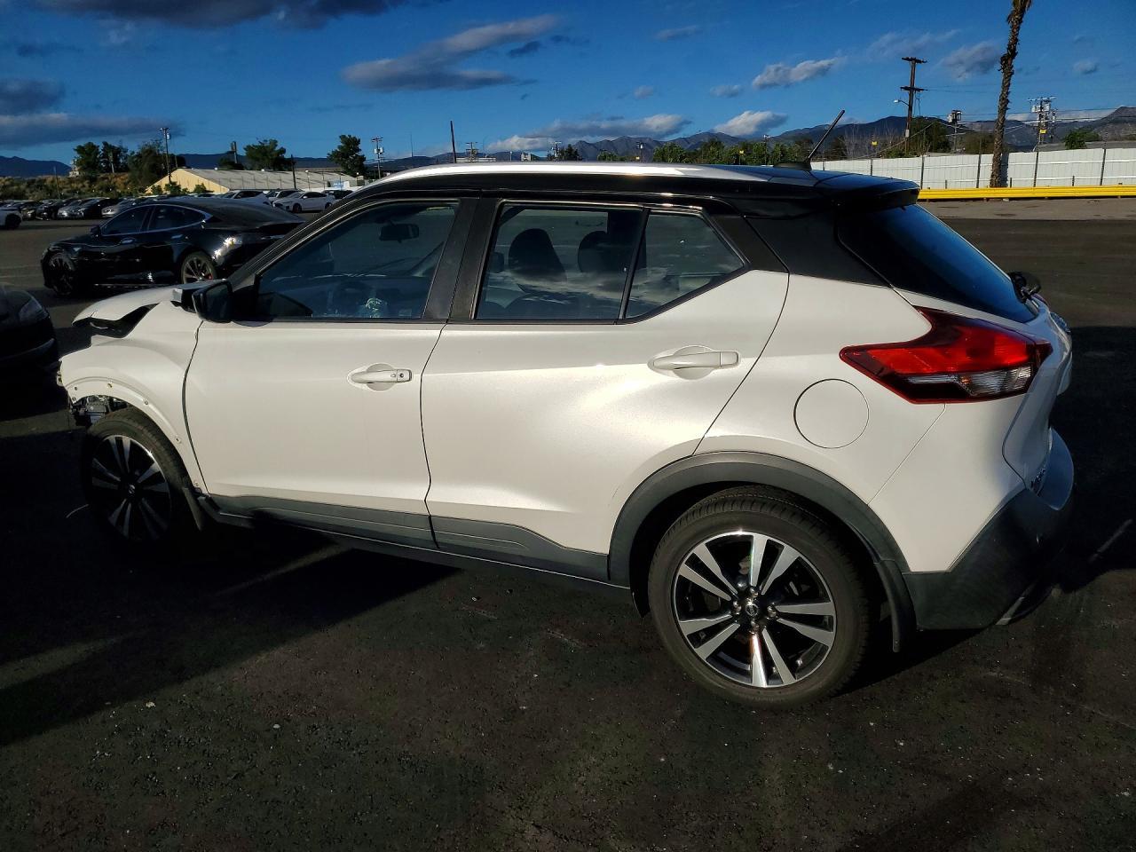 2020 Nissan Kicks Sv - Фото 2