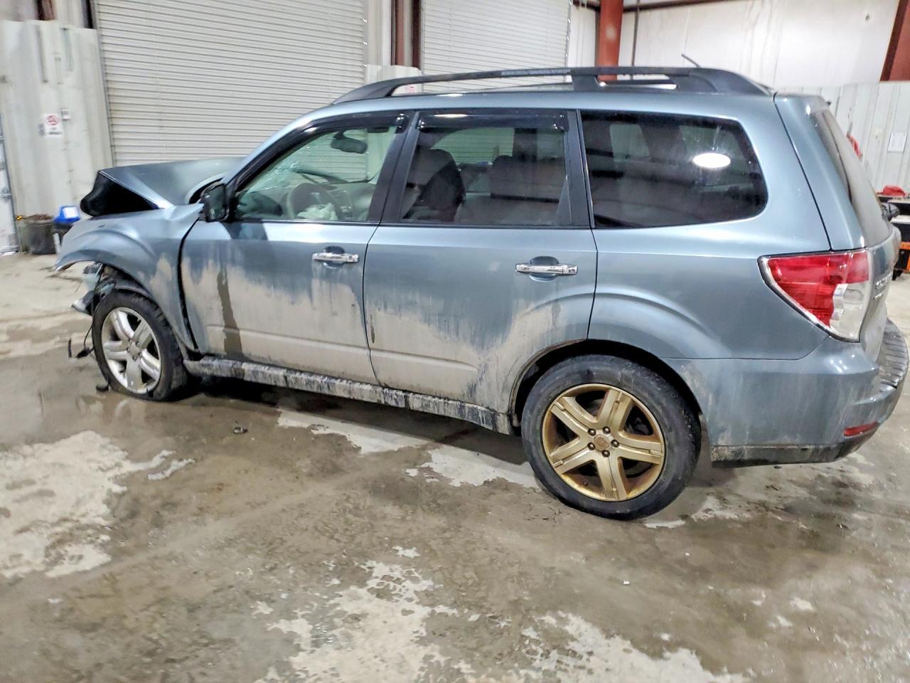 2010 Subaru Forester 2.5X Premium - Image 2