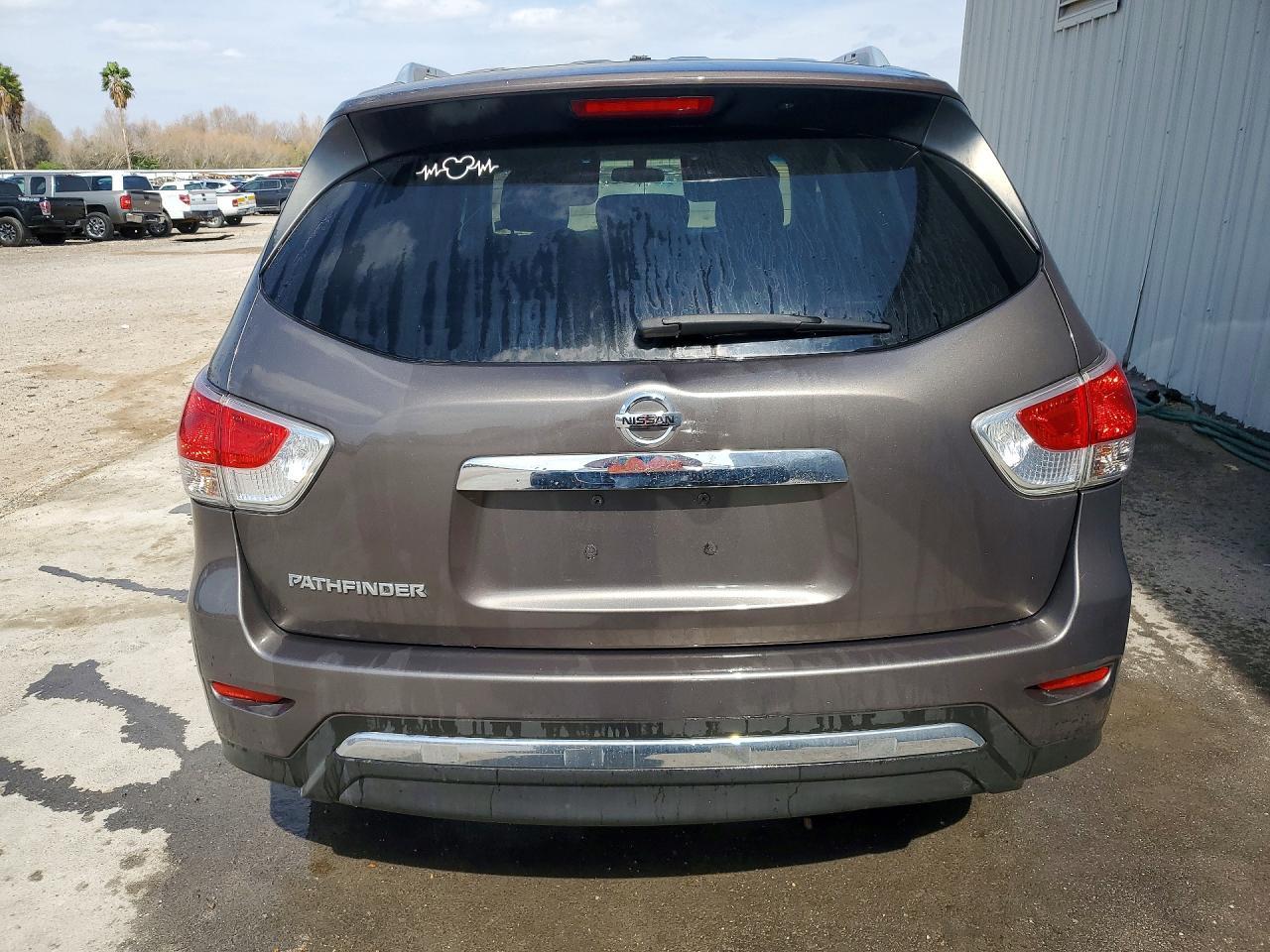 2015 Nissan Pathfinder S - Фото 6