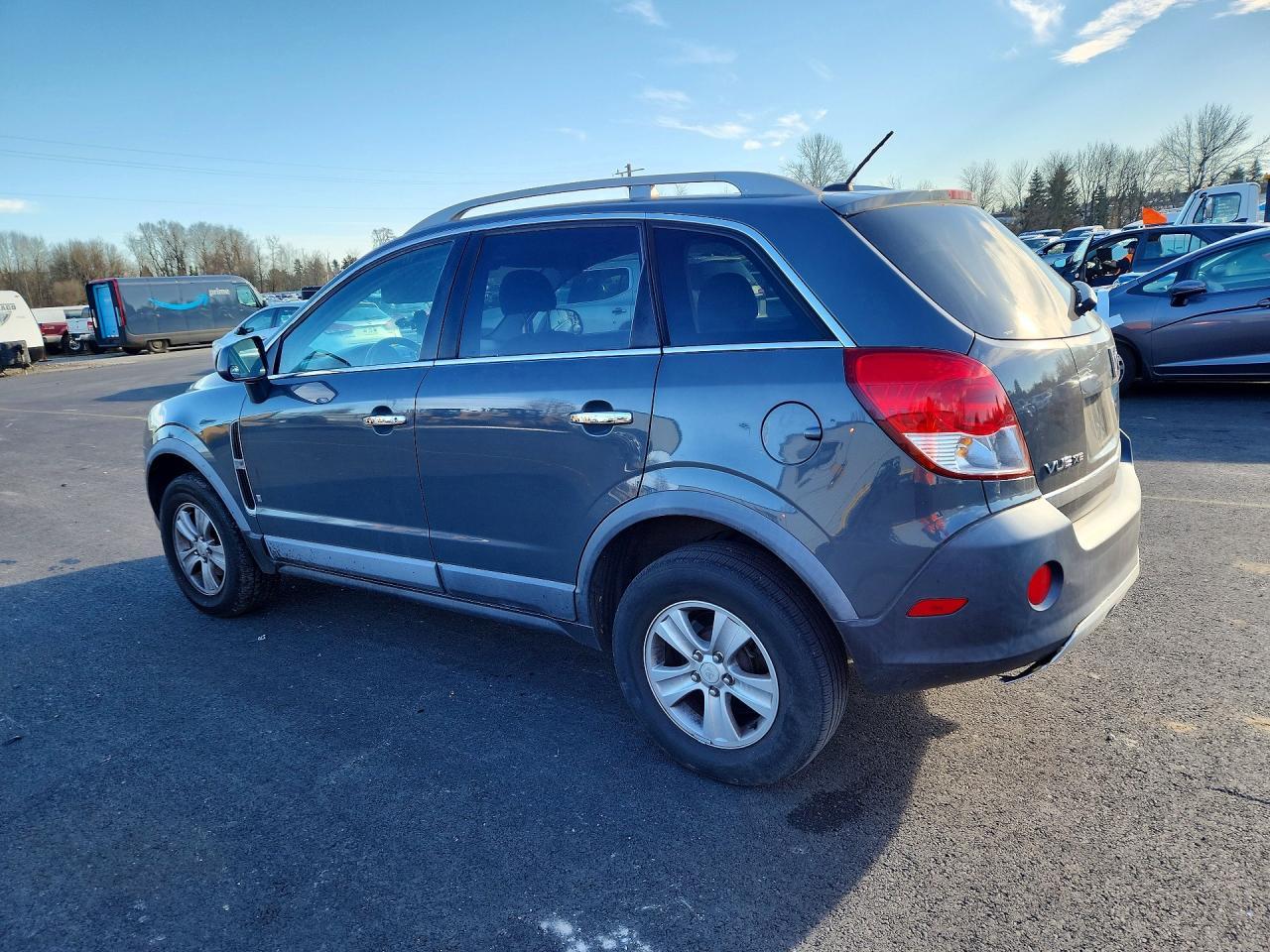 2008 Saturn Vue Xe - Image 2