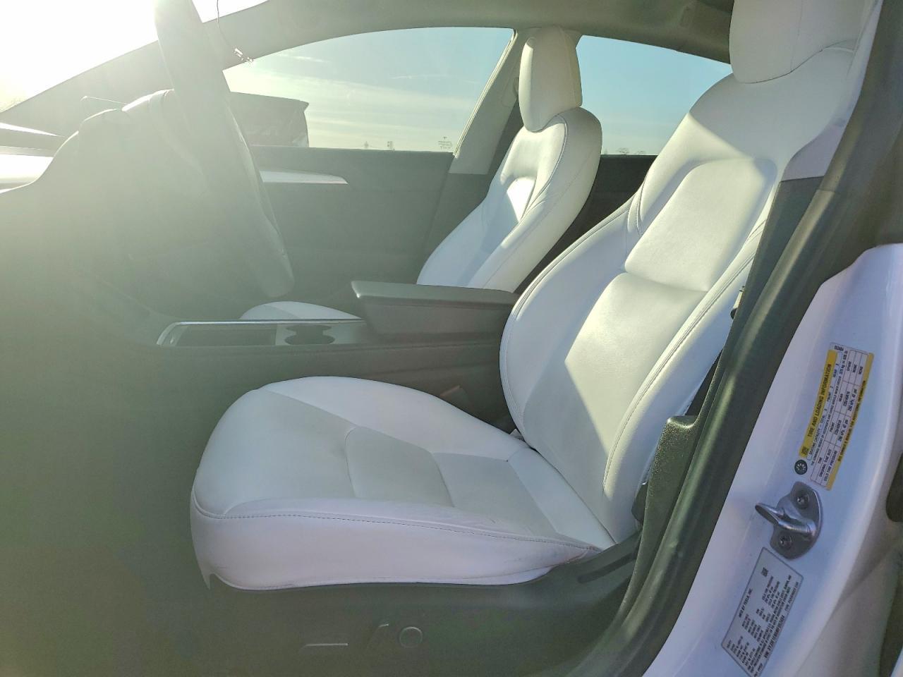 2021 Tesla Model 3 - Фото 7