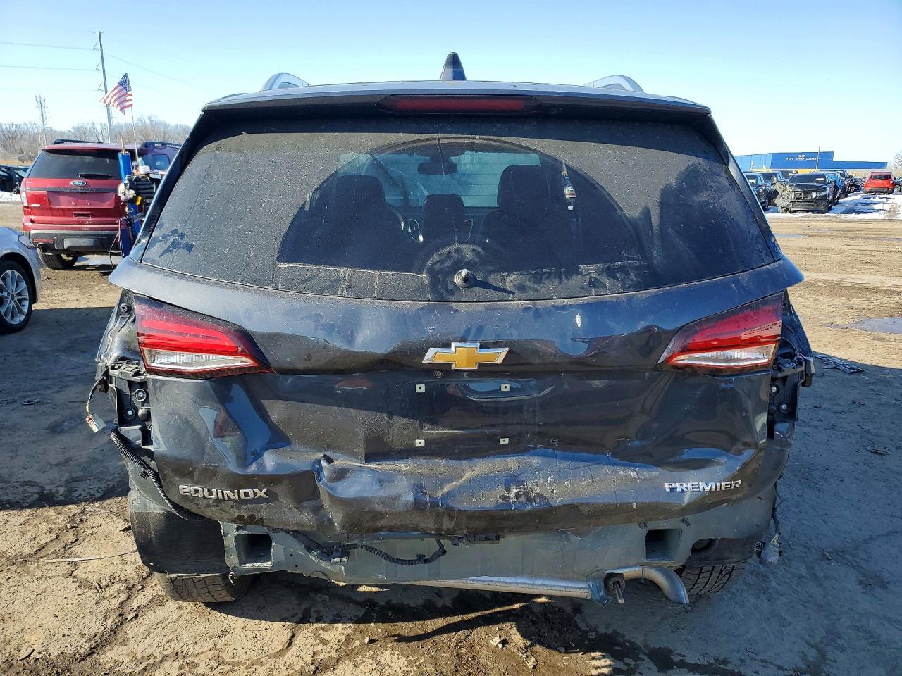 2022 Chevrolet Equinox Premier - Image 6