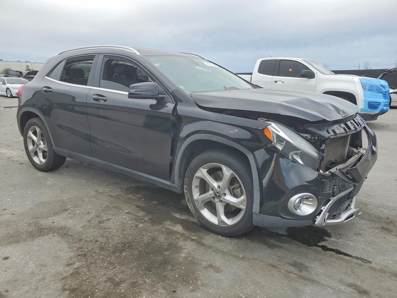 2019 Mercedes-Benz Gla 250 4Matic - Image 4