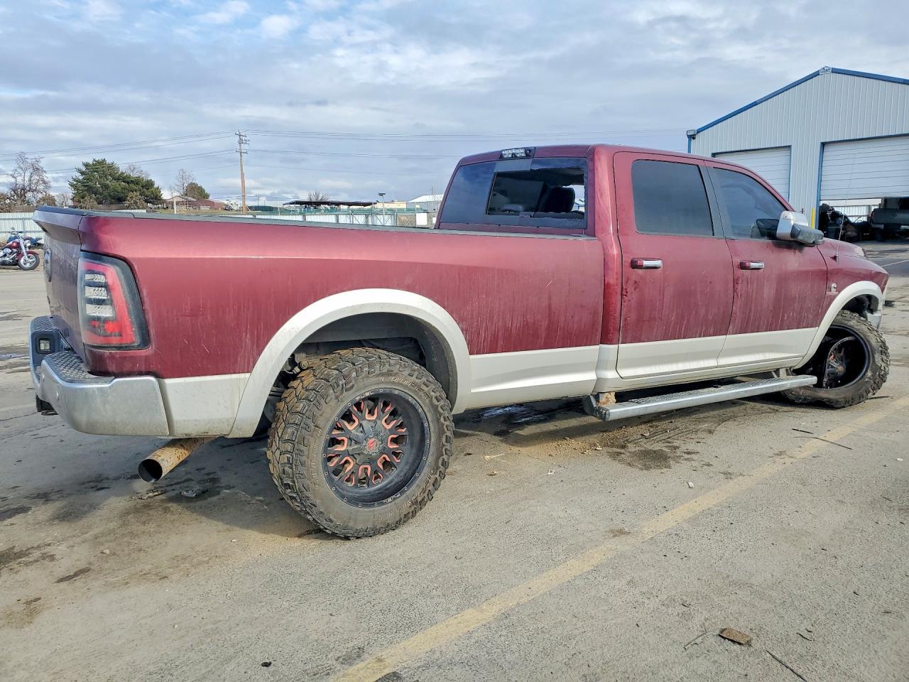 2018 Ram 3500 Laramie - Фото 3