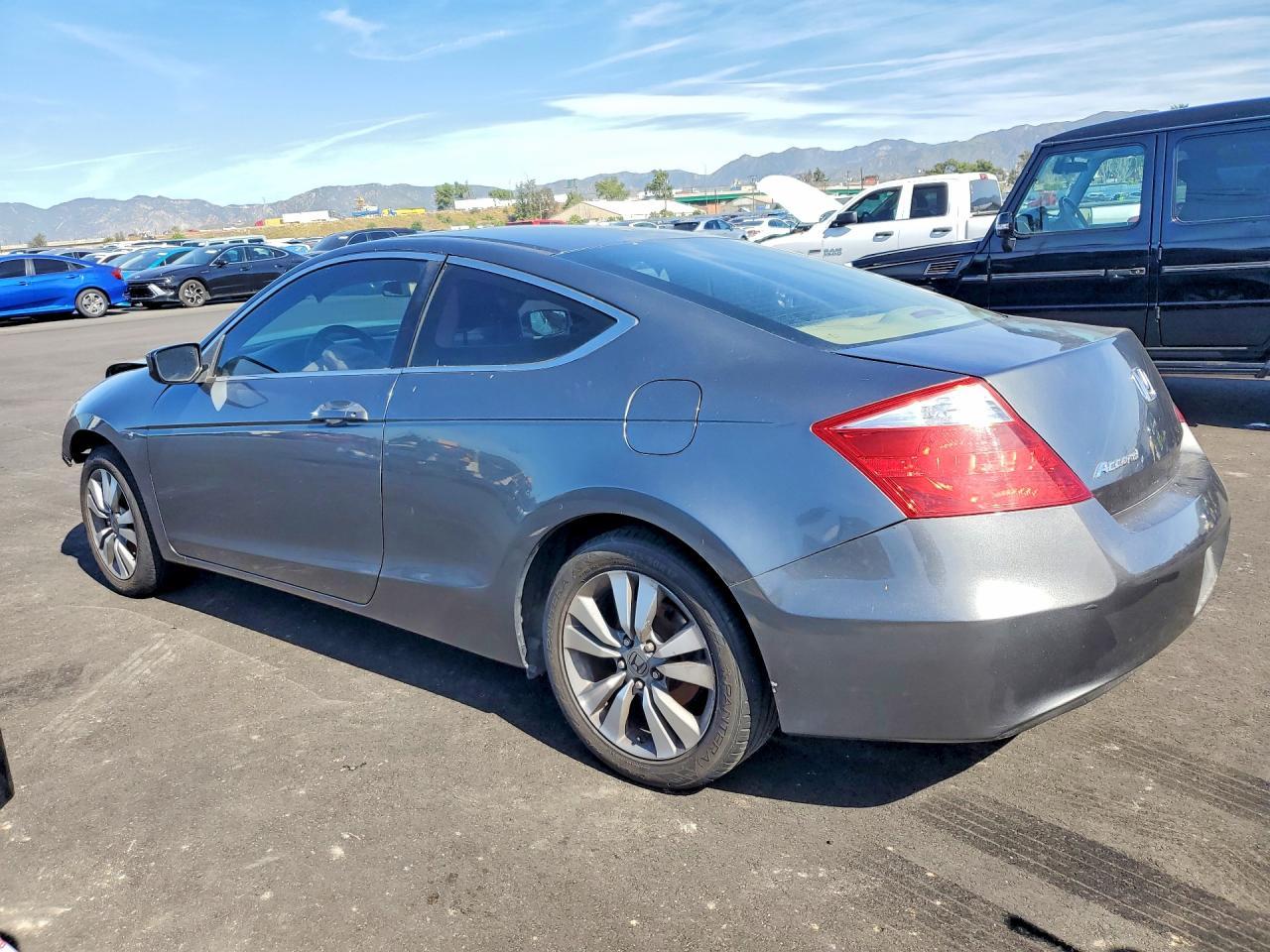 2009 Honda Accord Ex - Image 2