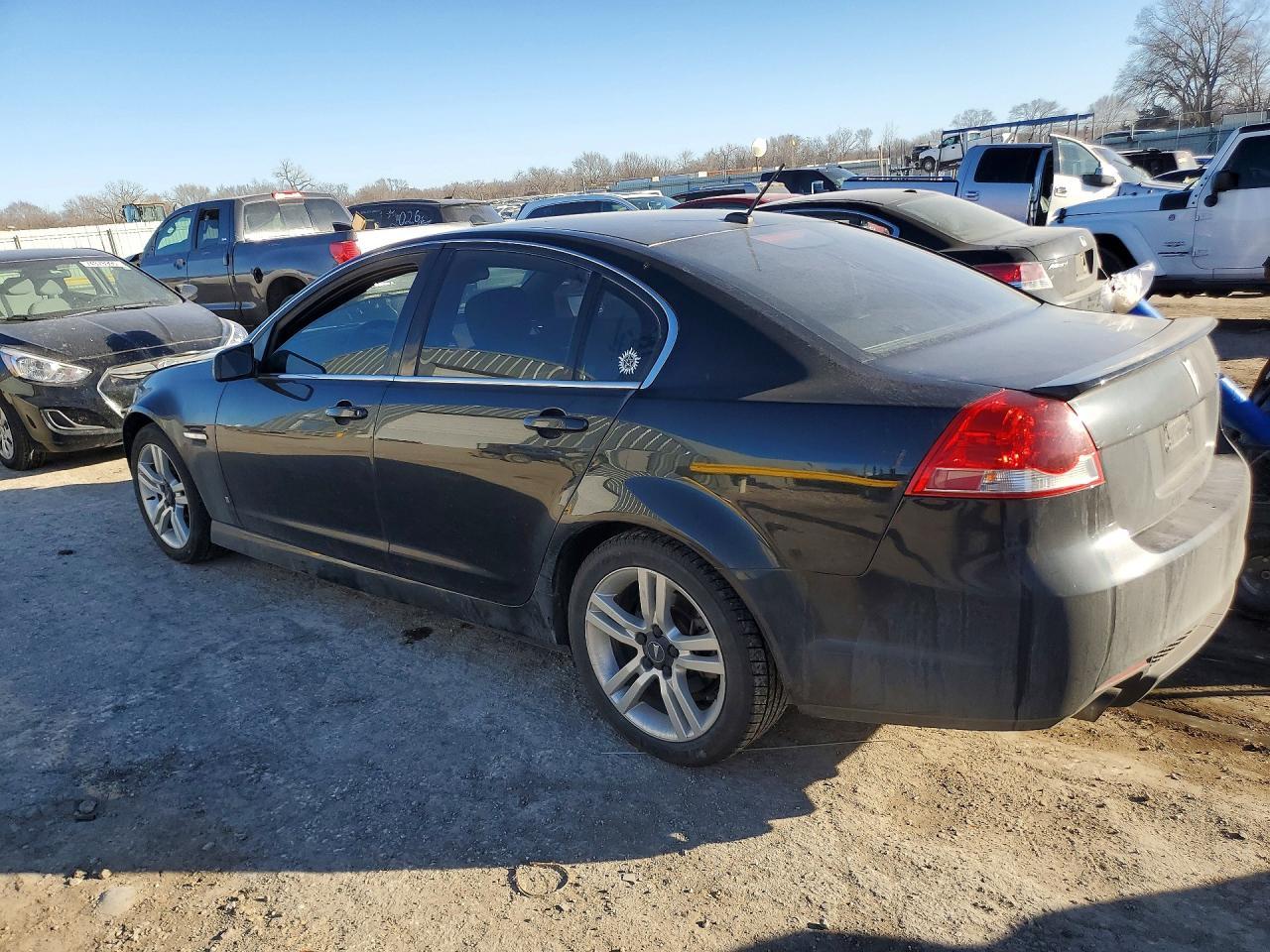 2009 Pontiac G8 - Фото 2