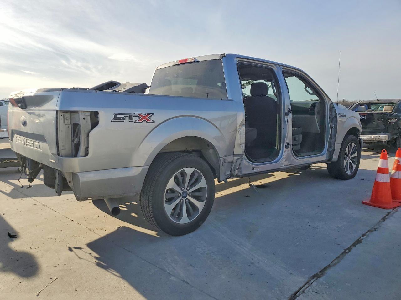 2020 Ford F150 Supercrew - Image 3