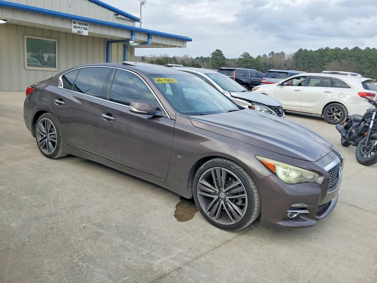 2014 Infiniti Q50 Base - Image 4