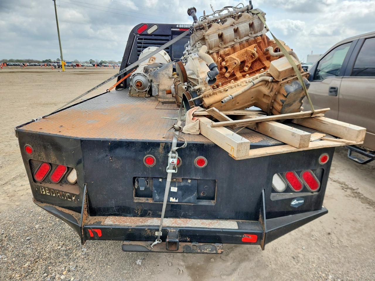 2018 Ford F350 Srw Lariat 4Wd 6.7L V8 Tdsl - Фото 6