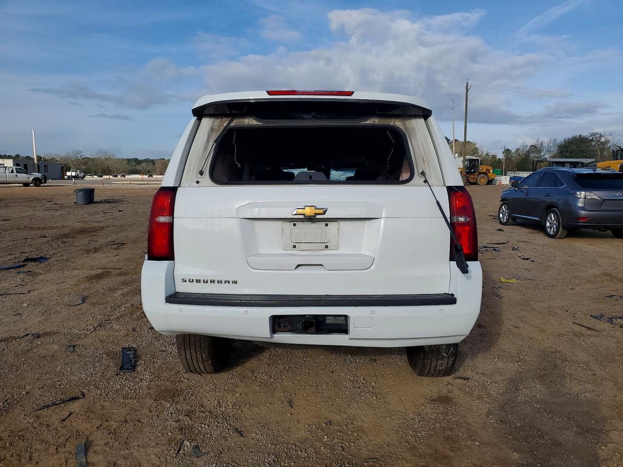 2019 Chevrolet Suburban C1500 Lt - Фото 6
