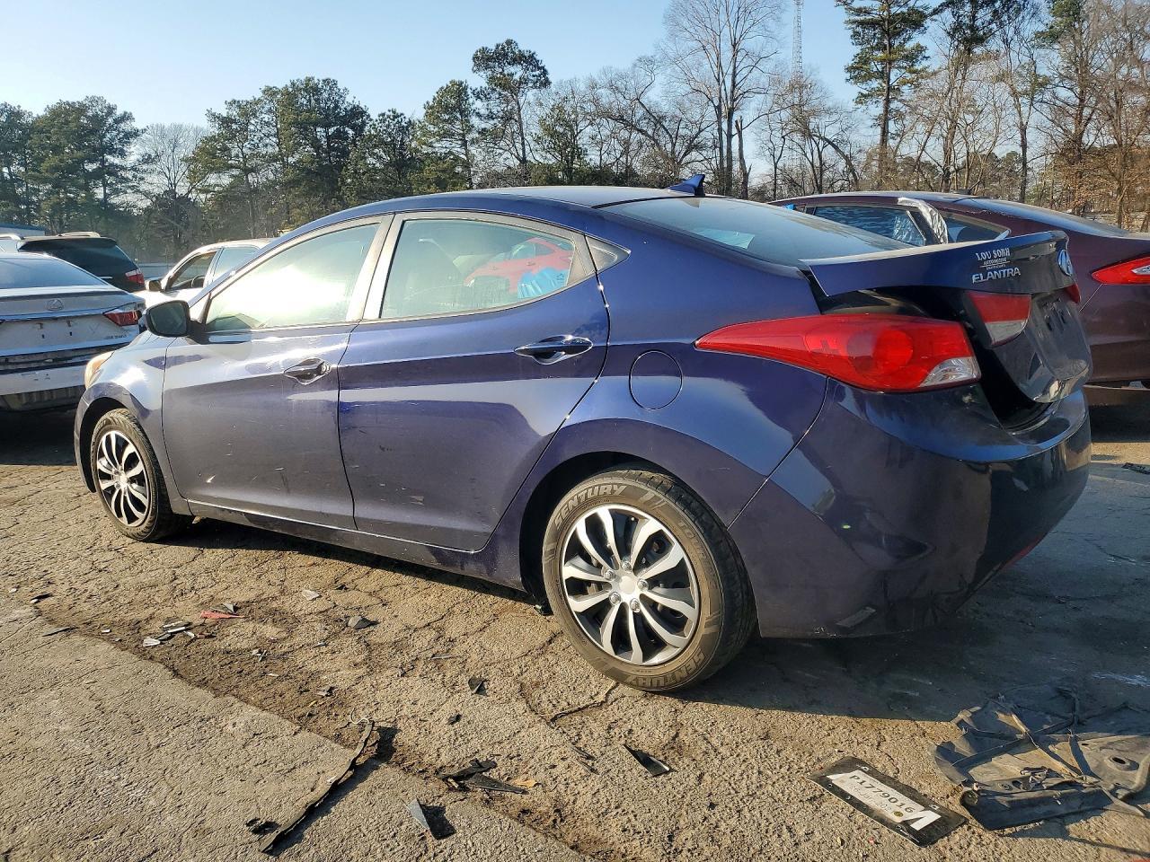 2011 Hyundai Elantra Gls - Image 2