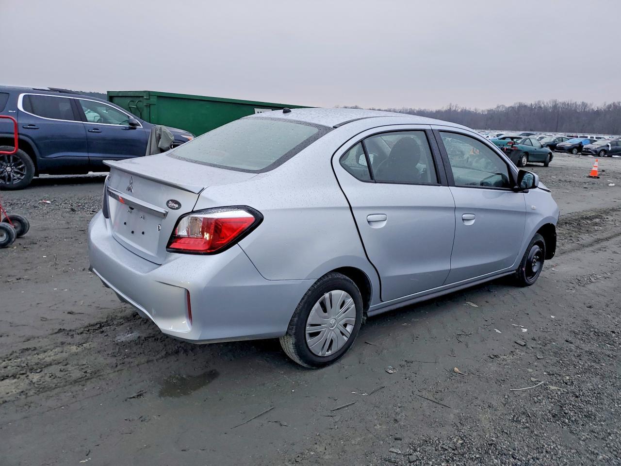 2023 Mitsubishi Mirage G4 Es - Фото 3