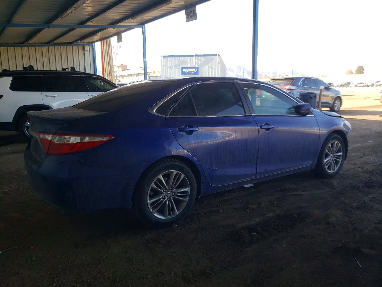 2016 Toyota Camry Se - Image 3