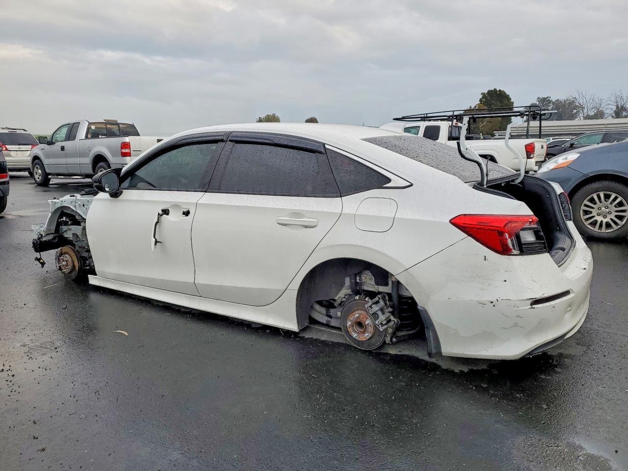 2024 Honda Civic Touring - Фото 2