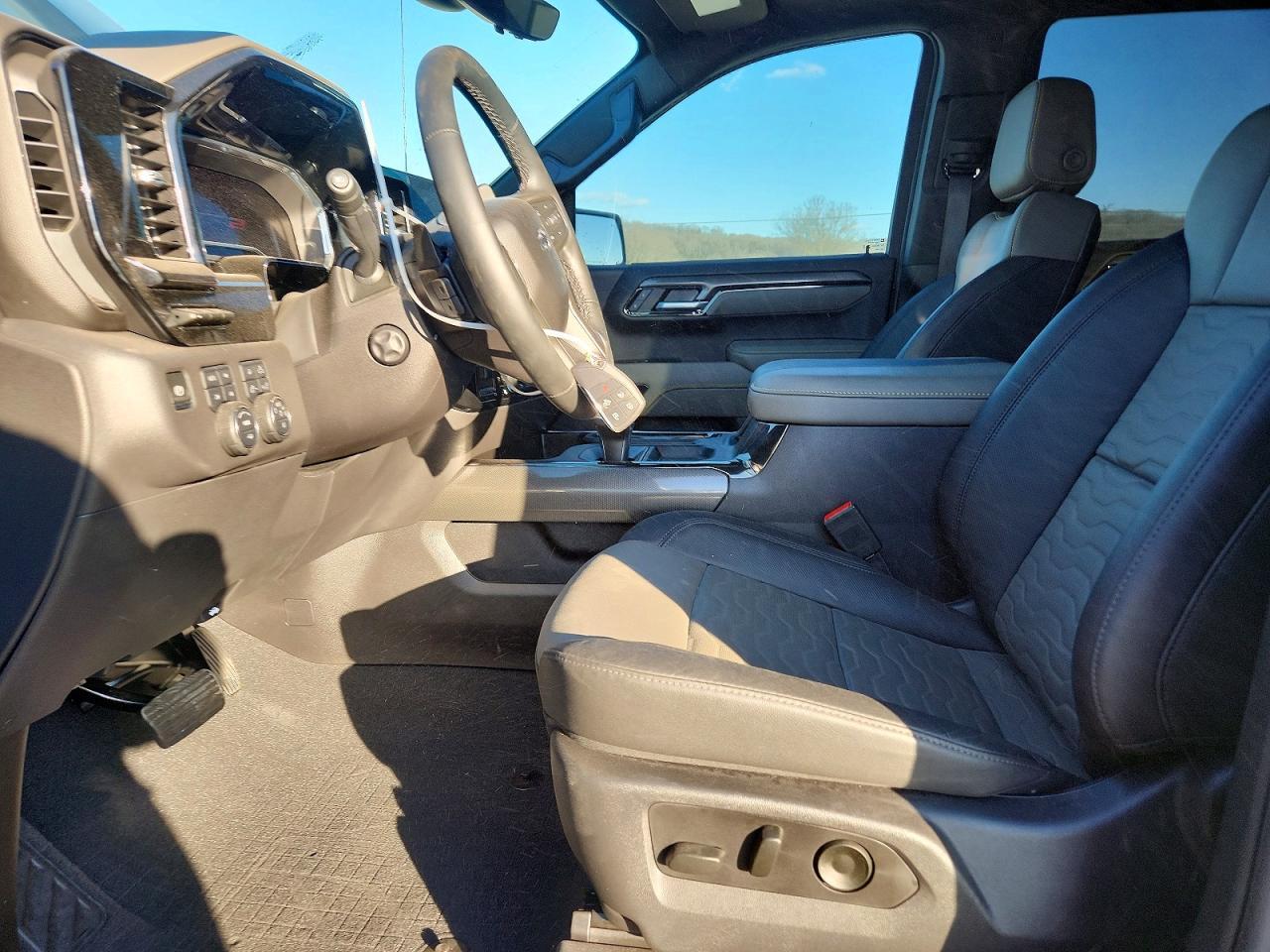 2025 Chevrolet Silverado K1500 Zr2 - Image 7