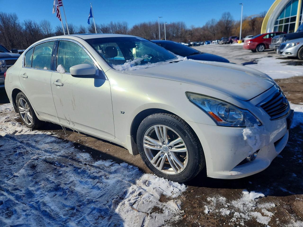 2015 Infiniti Q40 - Фото 4
