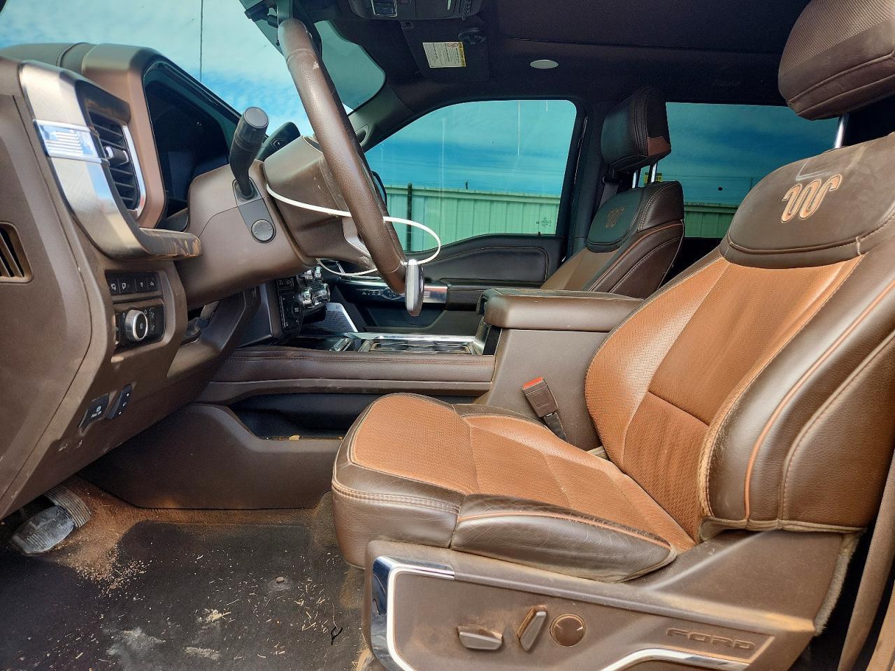 2023 Ford F250 Super Duty - Фото 7