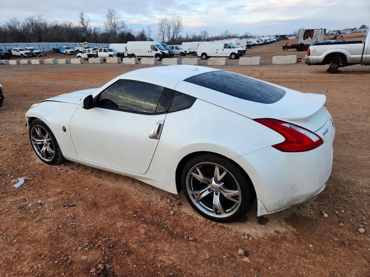 2012 Nissan 370Z Base - Фото 2