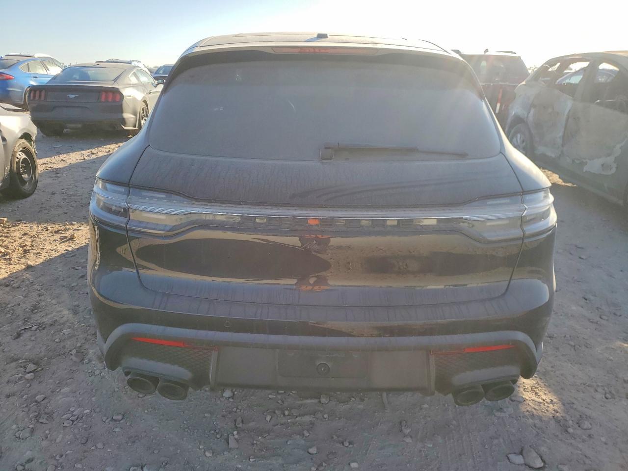 2024 Porsche Macan Base - Image 6