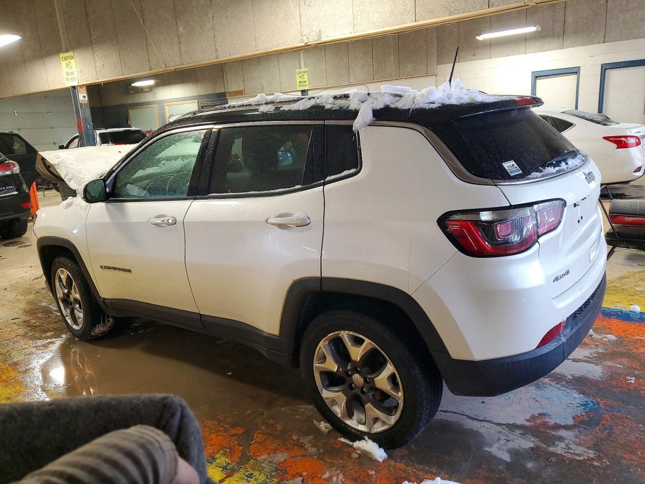 2018 Jeep Compass Limited - Фото 2