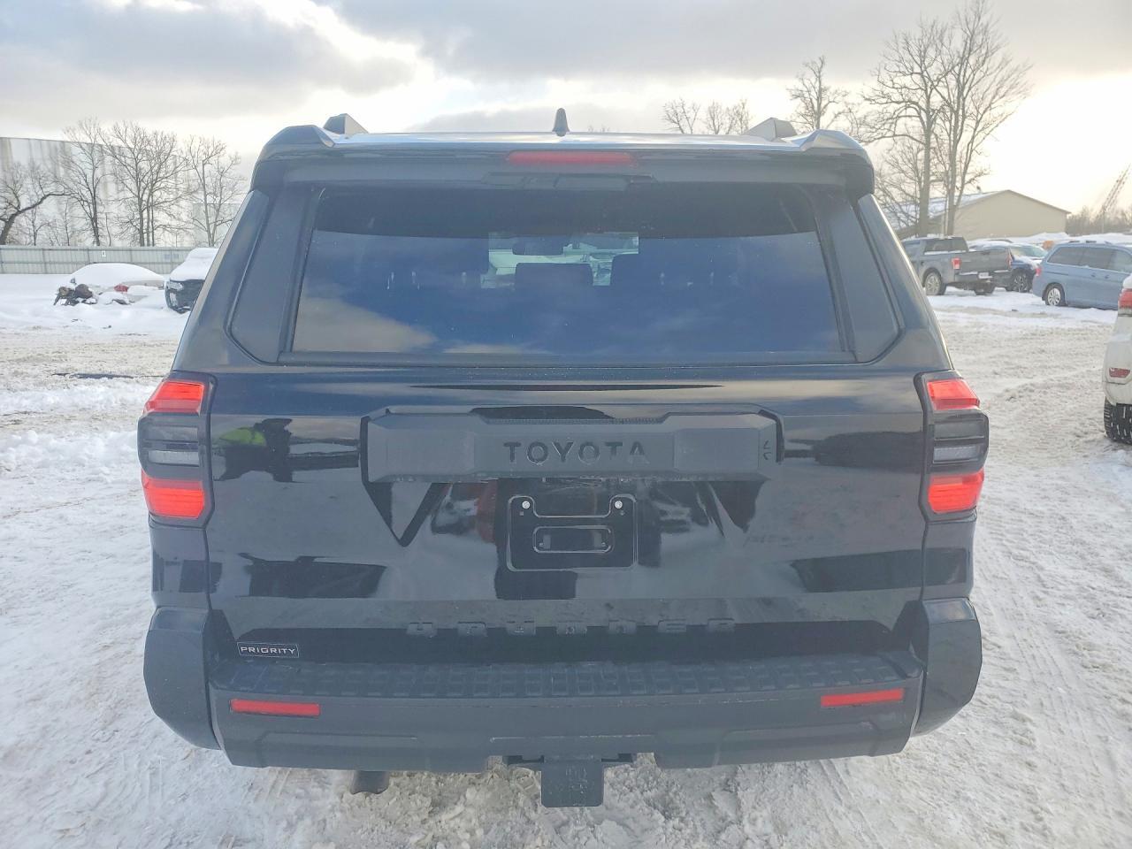 2025 Toyota 4Runner Sr5 - Image 6