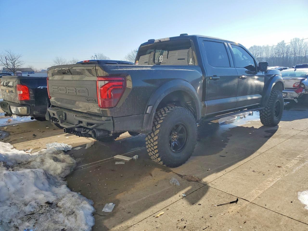 2024 Ford F150 Raptor - Фото 3