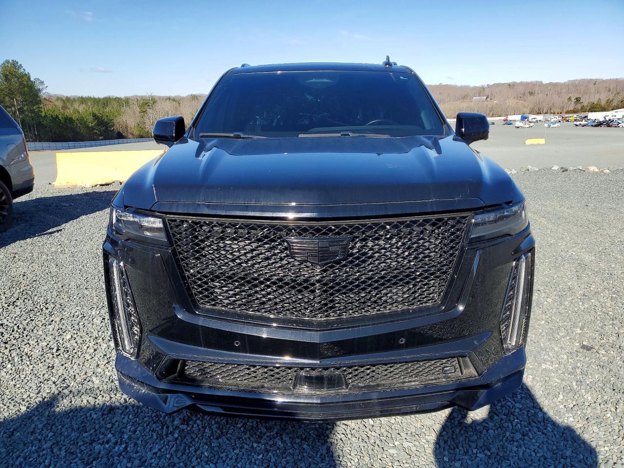 2023 Cadillac Escalade V Sport - Image 5