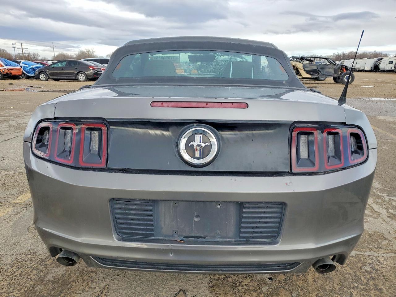 2014 Ford Mustang - Image 6
