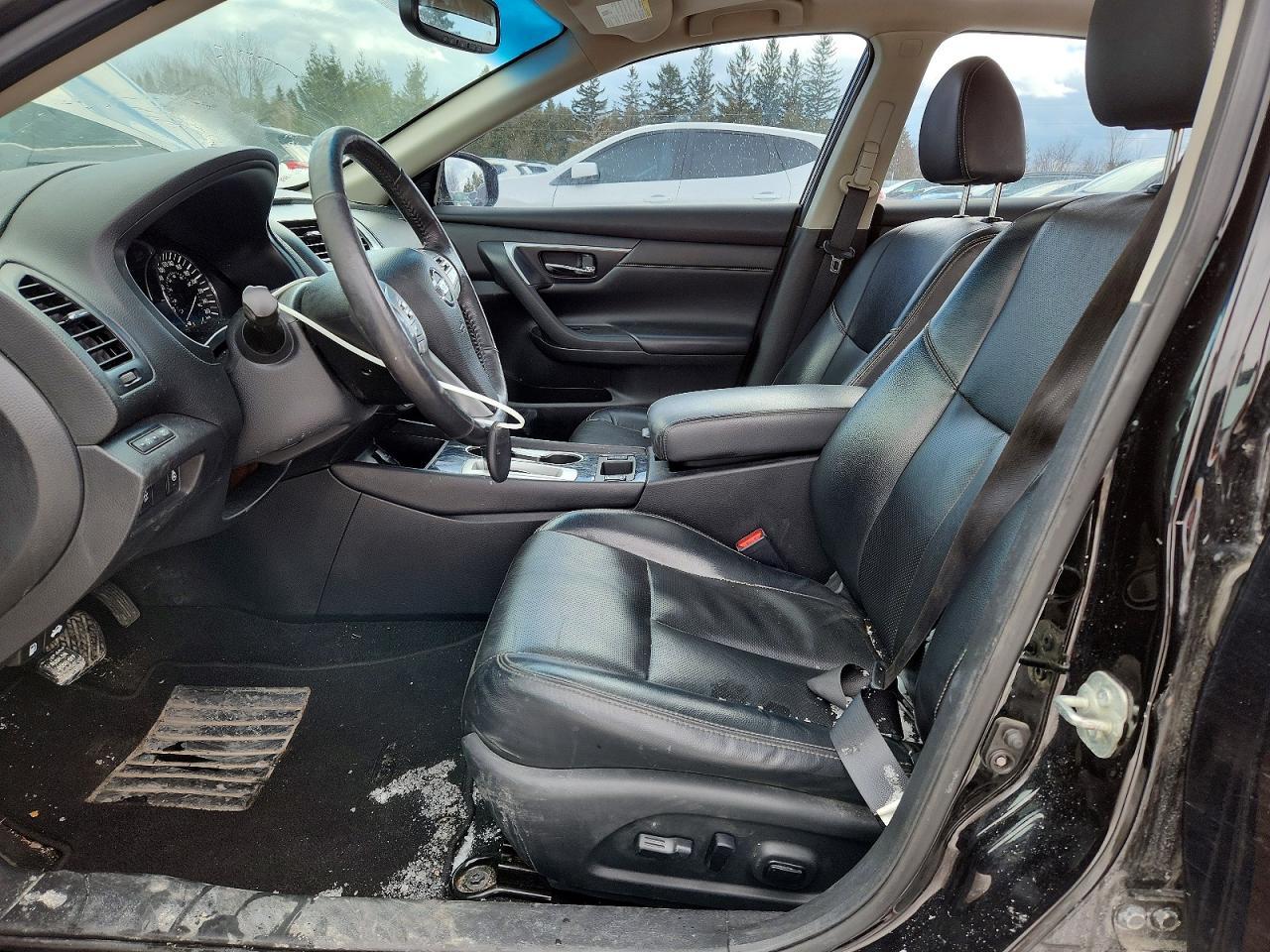 2017 Nissan Altima 2.5 - Image 7