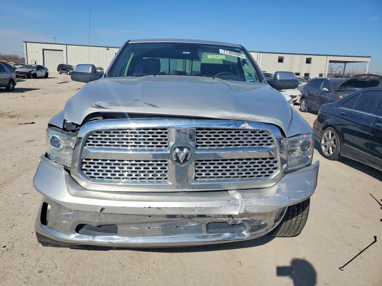 2017 Ram 1500 Laramie - Image 5
