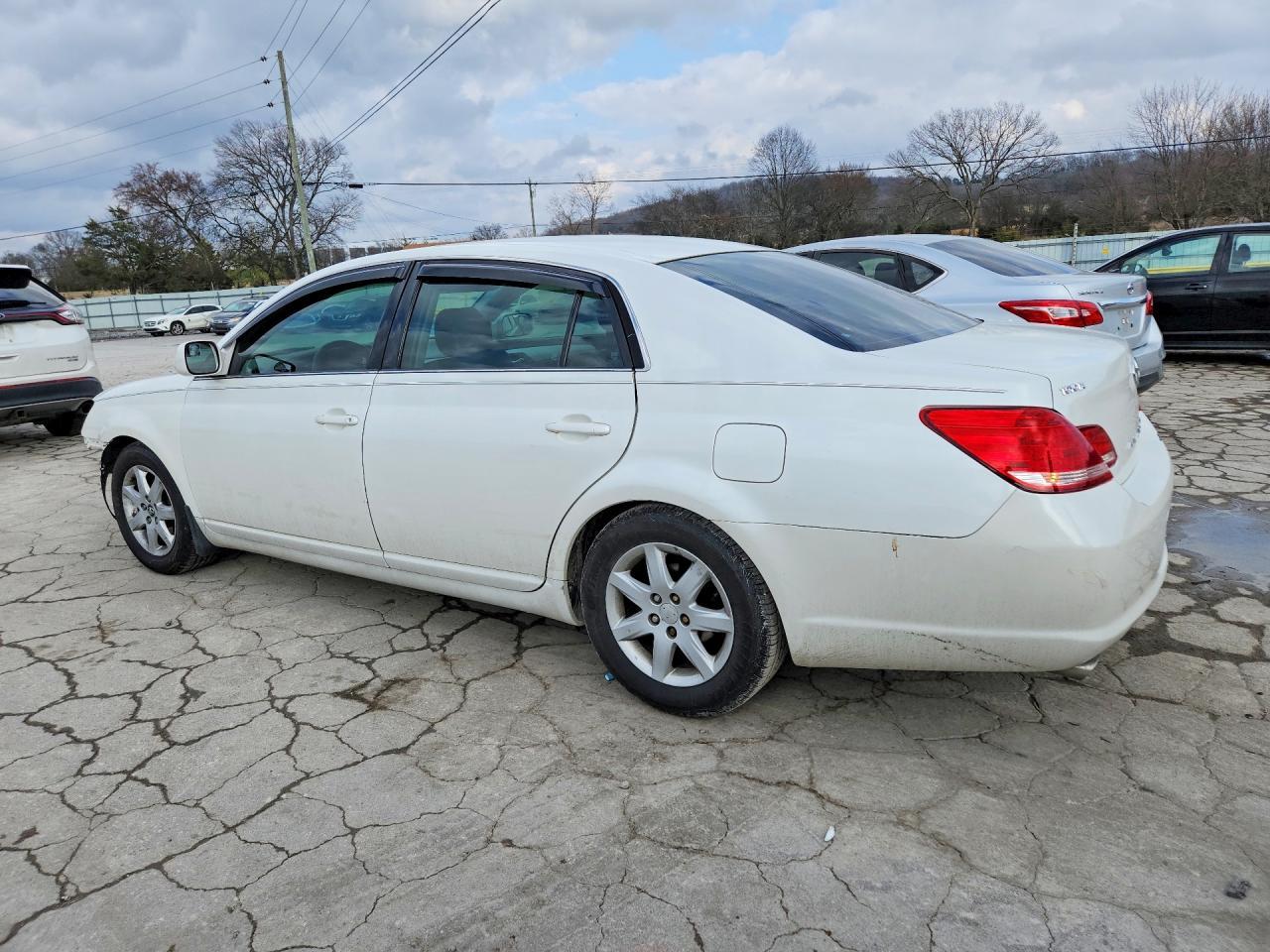 2006 Toyota Avalon Xl - Фото 2