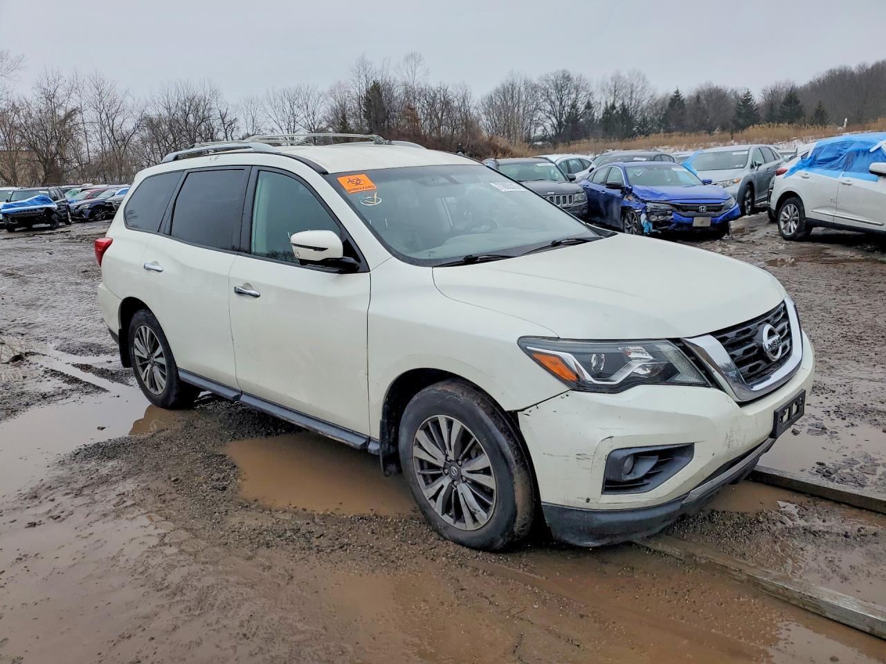 2017 Nissan Pathfinder S - Фото 4