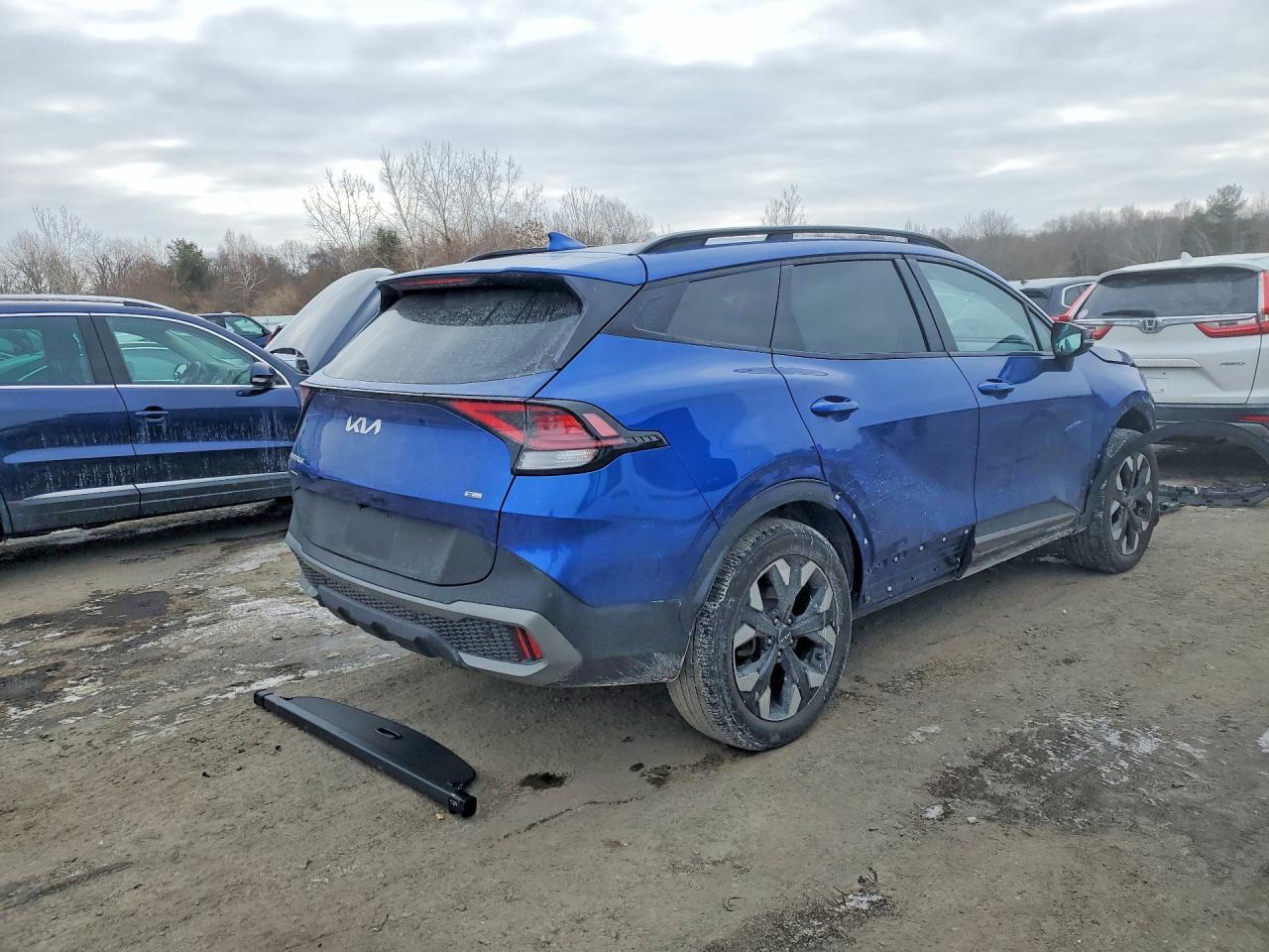2023 Kia Sportage X Line - Image 3