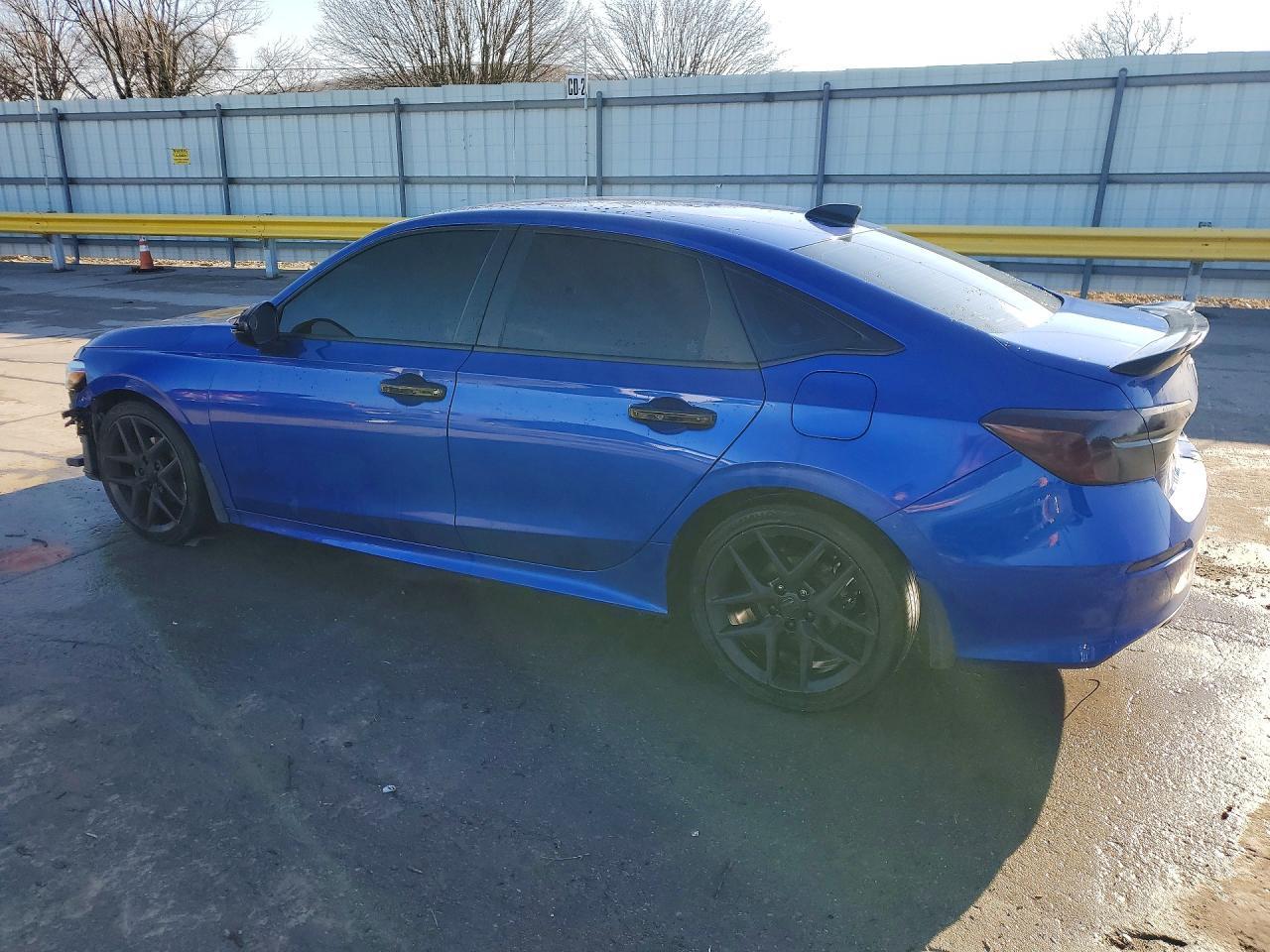 2024 Honda Civic Sport - Image 2