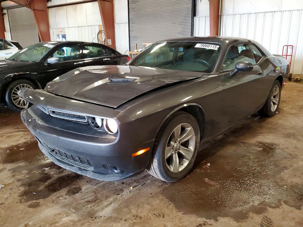 2022 Dodge Challenger Sxt